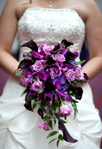 wedding flower trends: a cascade bouquet